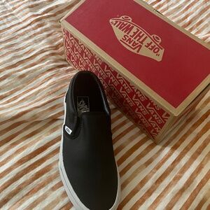 Vans black leather slip on classic runned